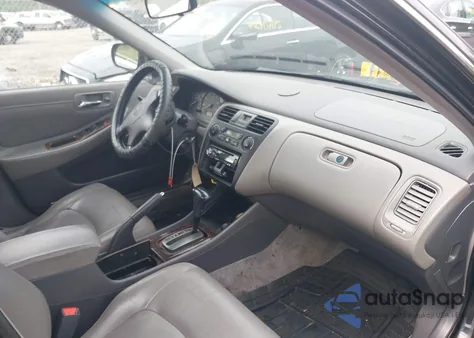 2001 Honda Accord 3.0 Ex из США, поврежденный, VIN 1HGCG16541A026499